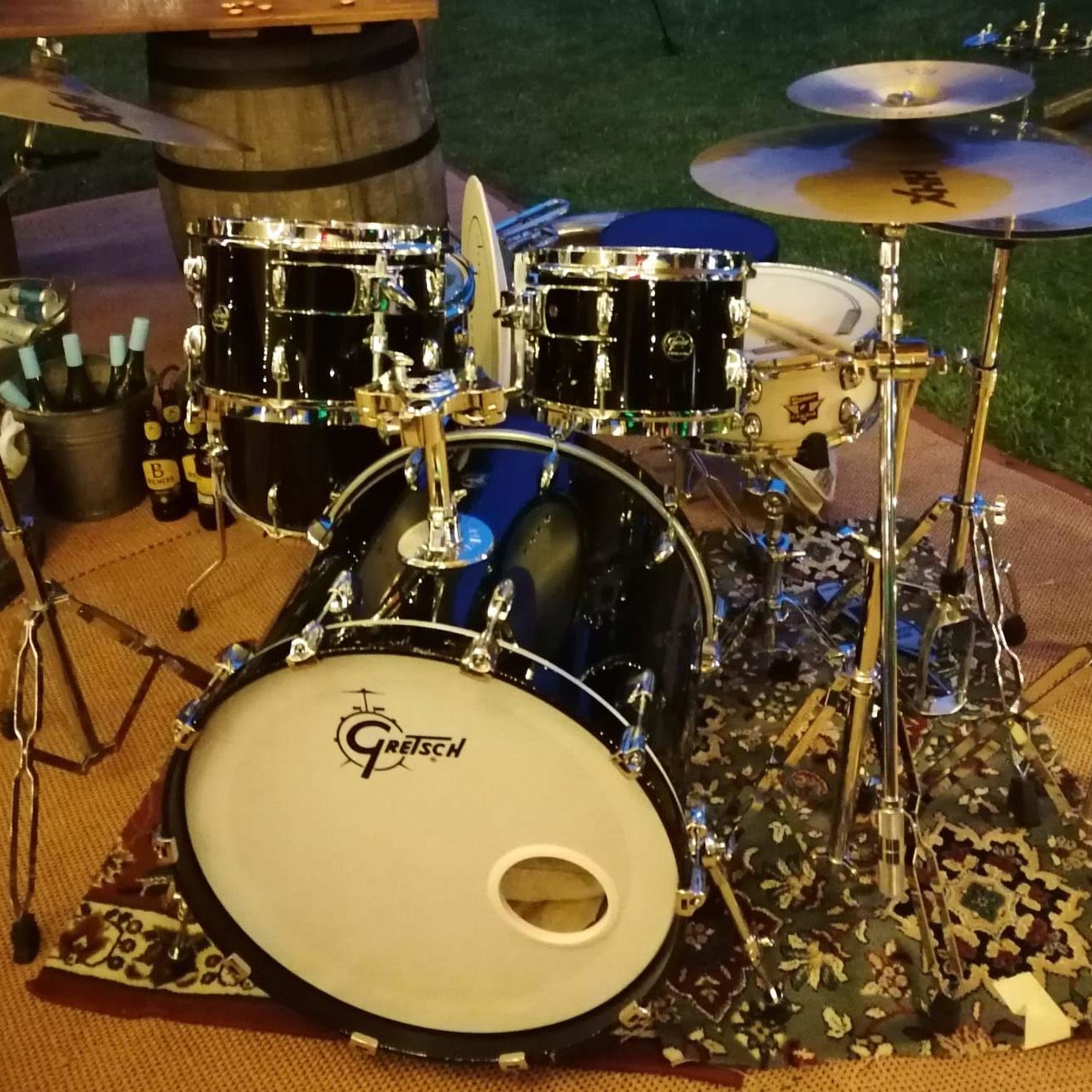 Gretsch Black Renown drum kit